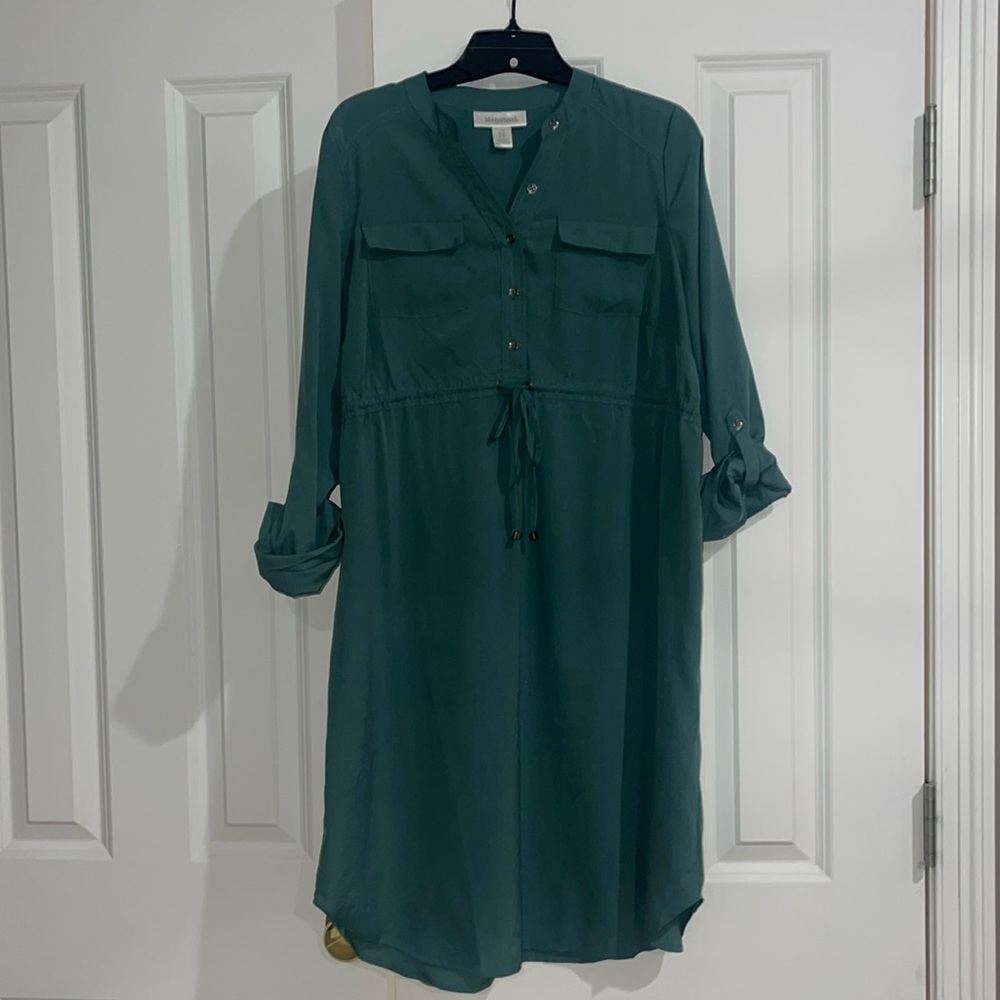 Motherhood Maternity, size medium, dark teal dress, rarely worn, like new!